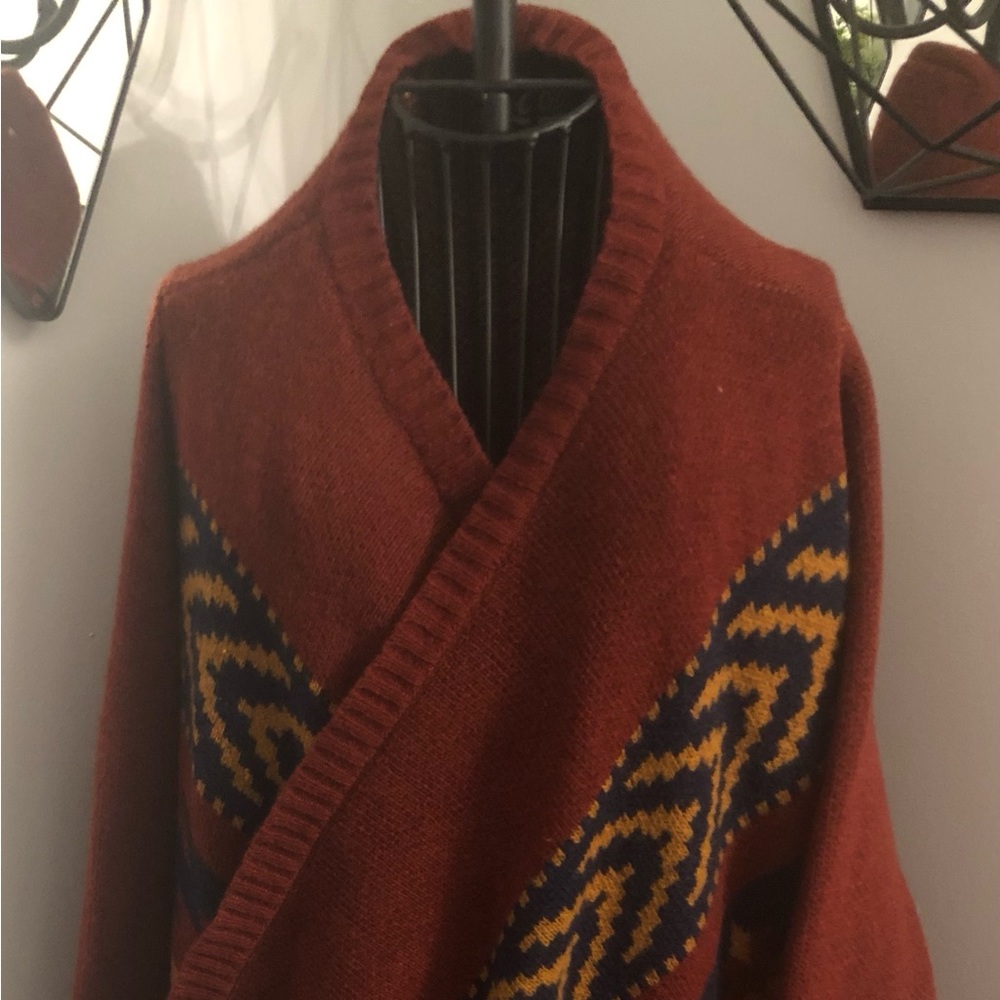 Vintage Roots 80% lambs wool wrap/cardigan